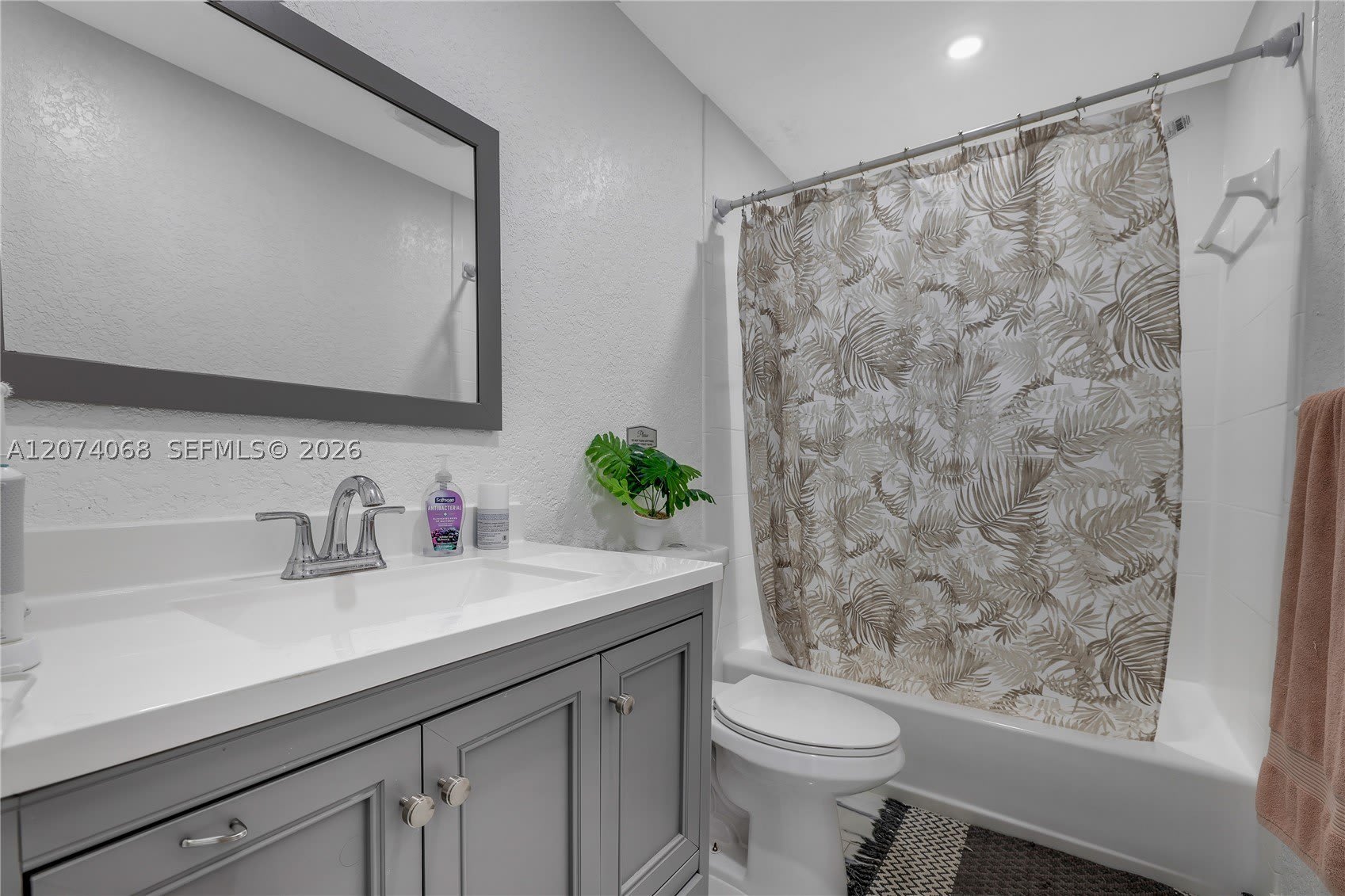 5712 Monroe St – photo 5