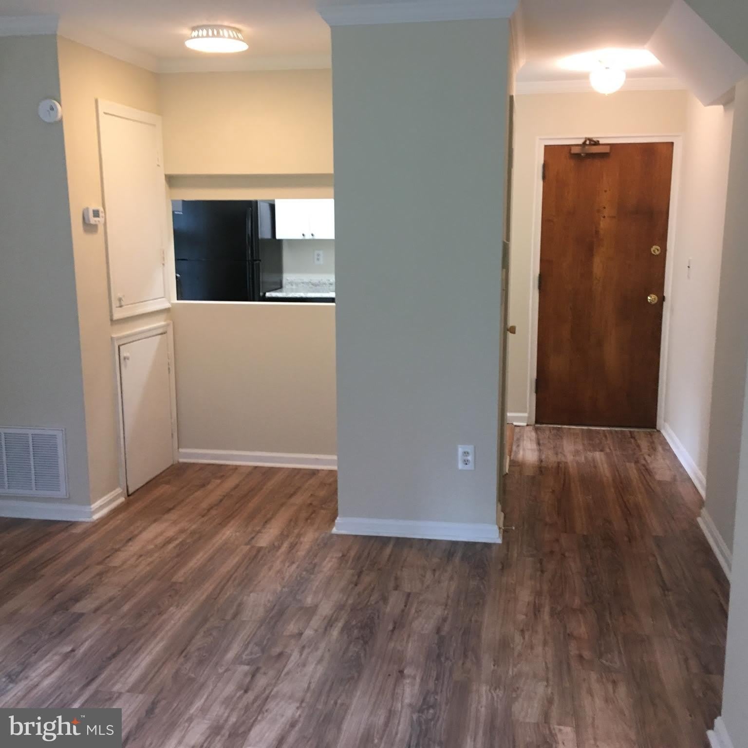 2055 38Th Street Se – photo 2