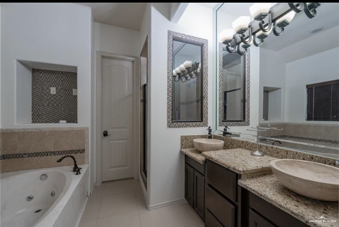 4012 Tyler Avenue West – photo 5