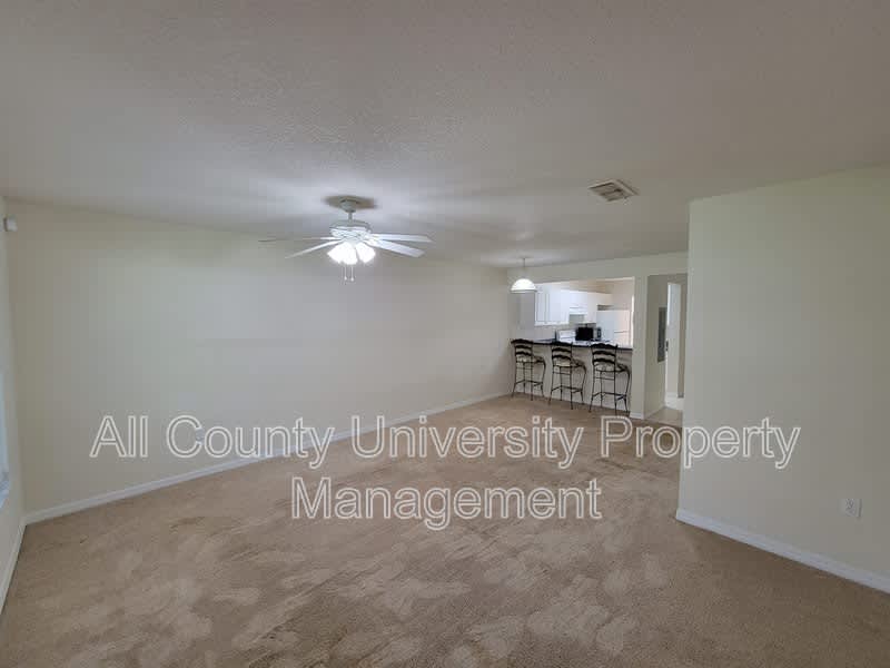 2348 Sw 42Nd Dr – photo 2