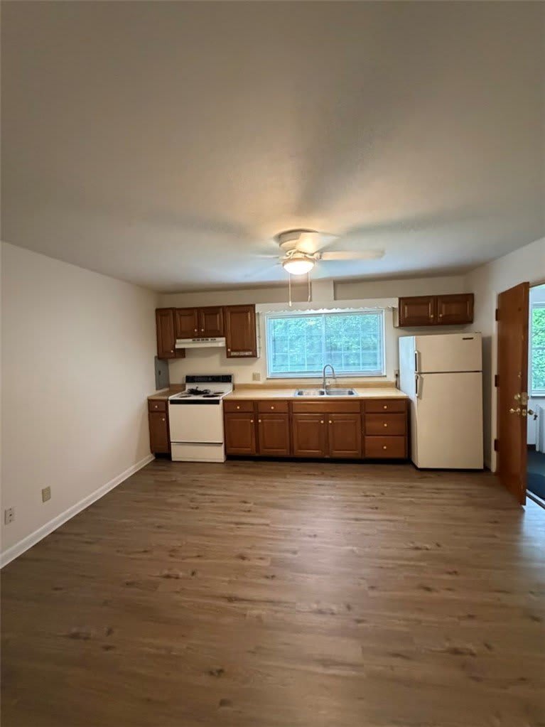 5039 Far Hills Avenue – photo 2