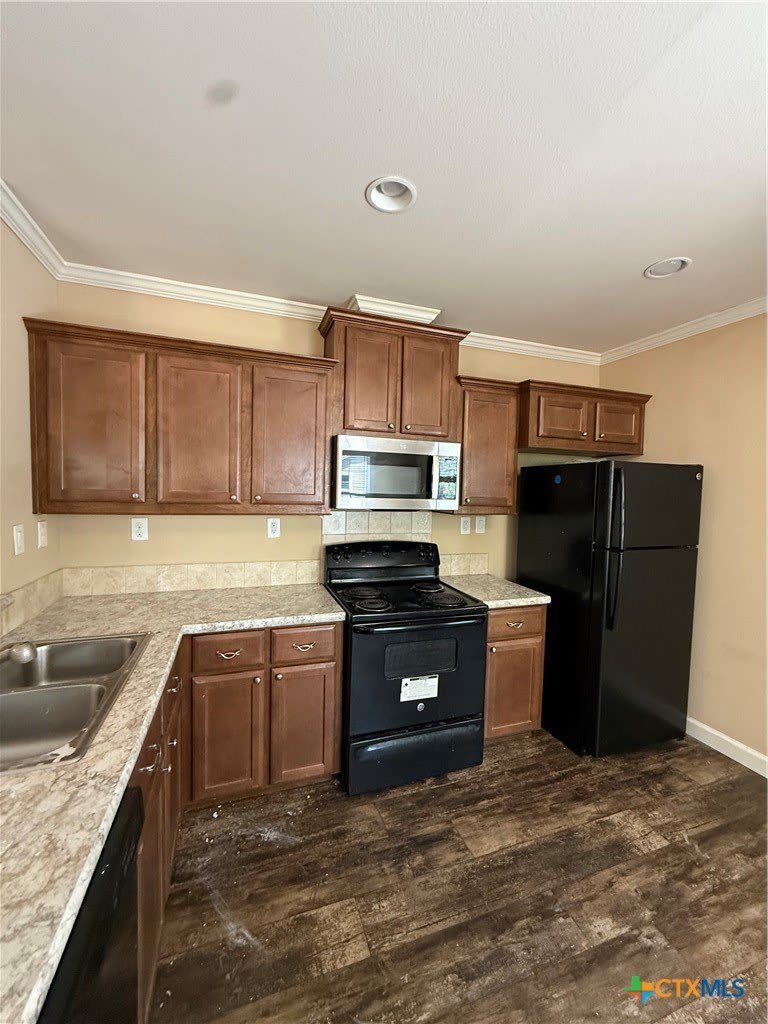 320 Mill Street – photo 2