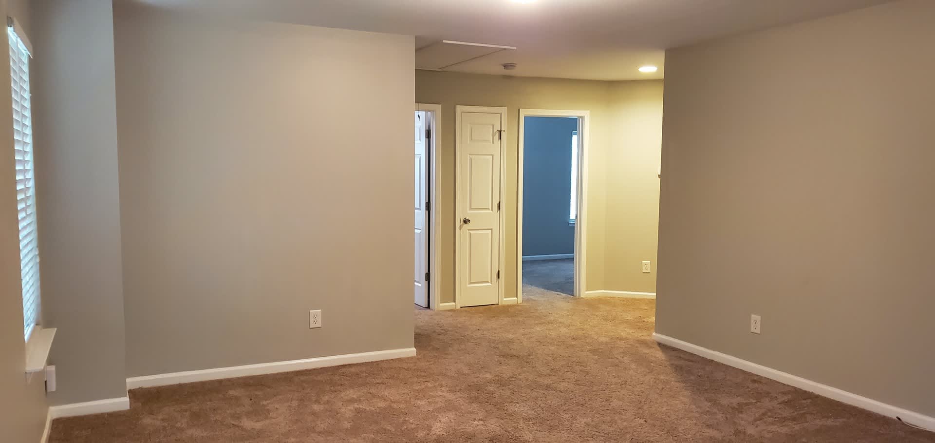 3 Bedroom Home in North Charlotte – photo 2