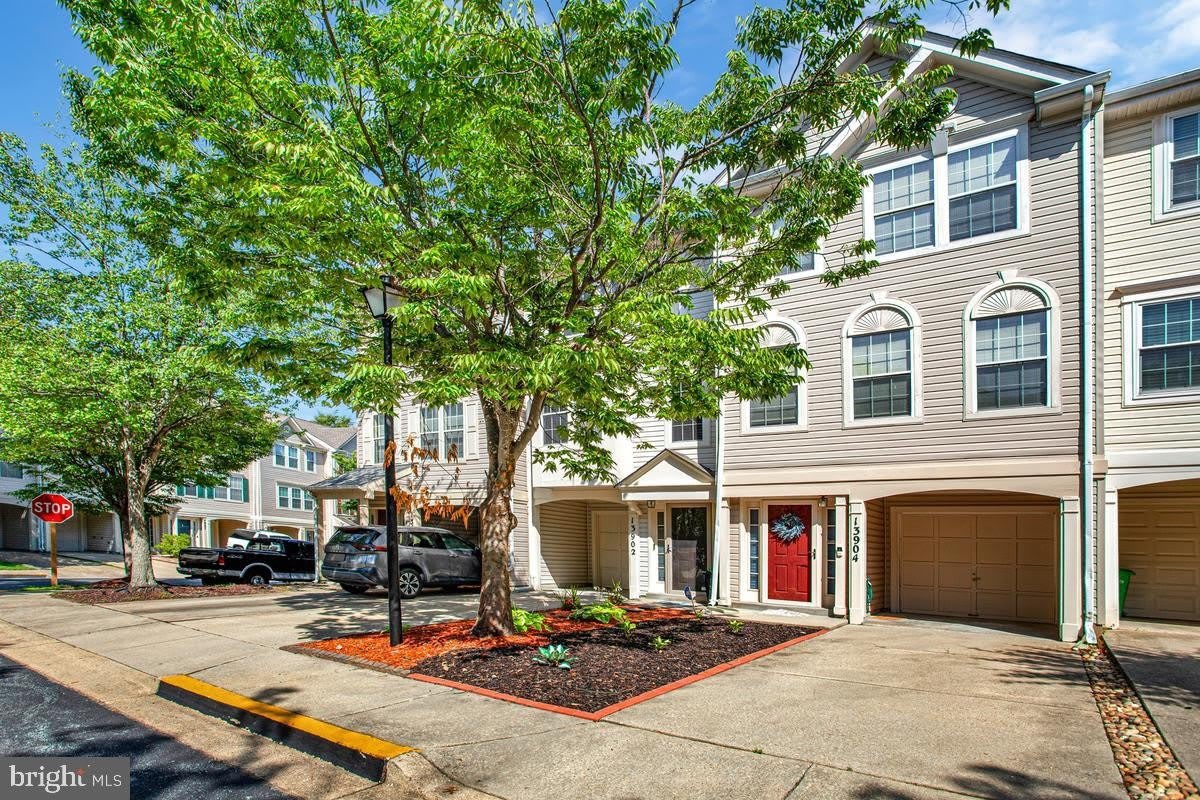 13902 BARRINGTON Lane – photo 3