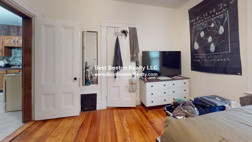 5 Aldie St – photo 2