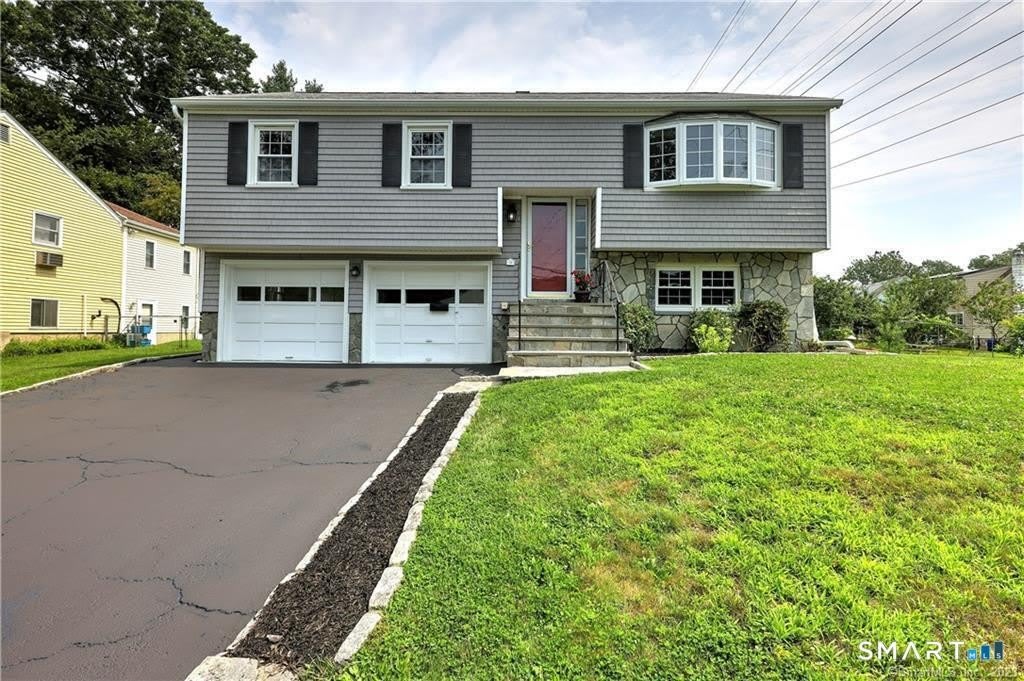 24 Beau Street – photo 1