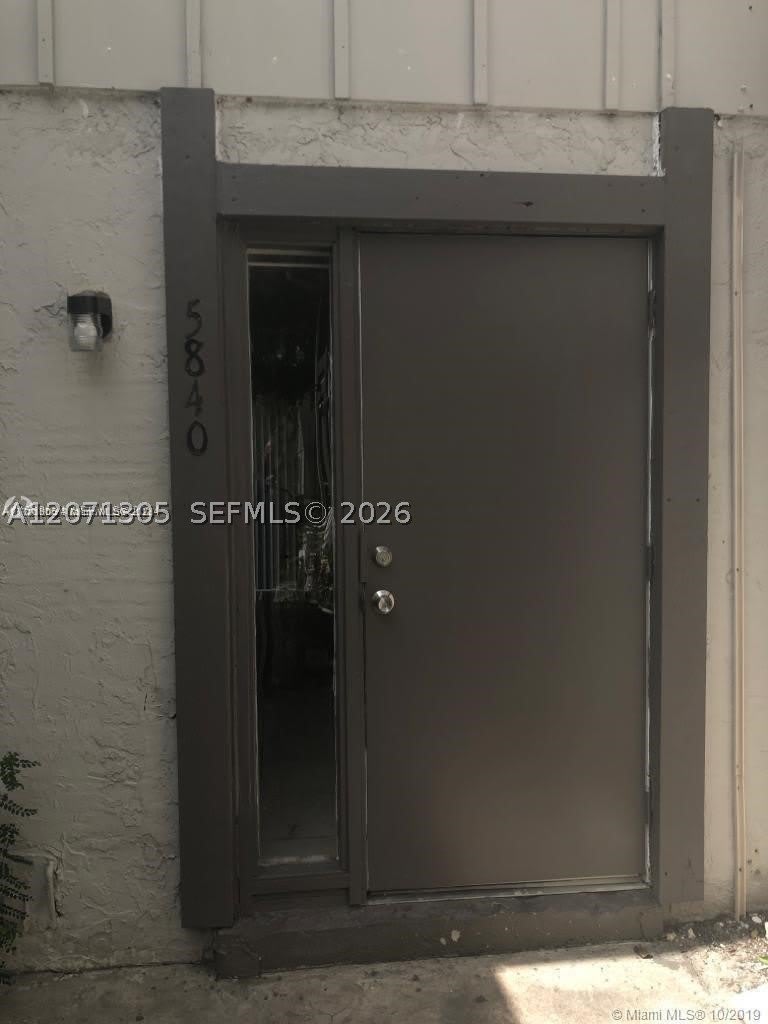 5840 NW 21st St – photo 1