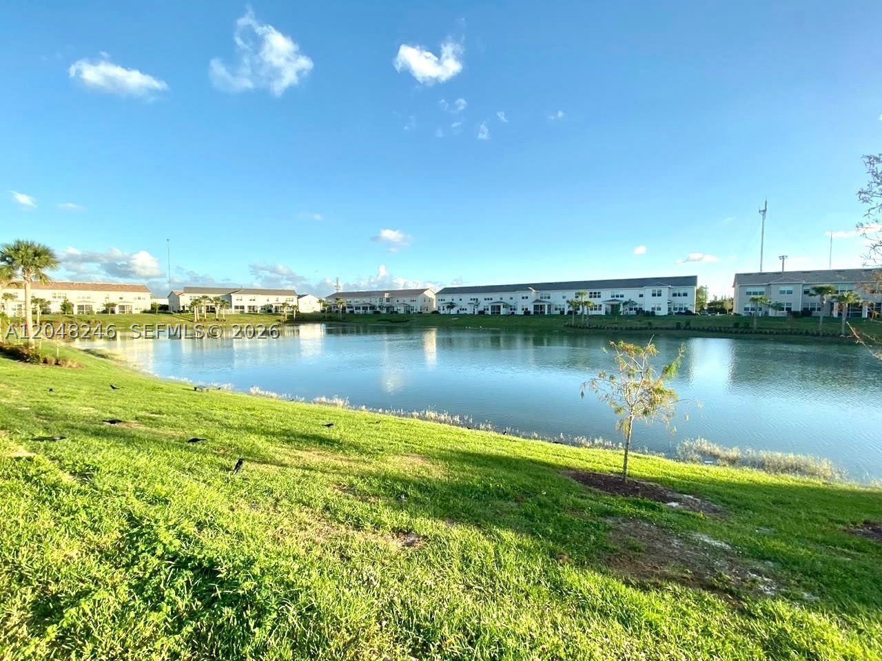 4984 Greenway Dr – photo 2
