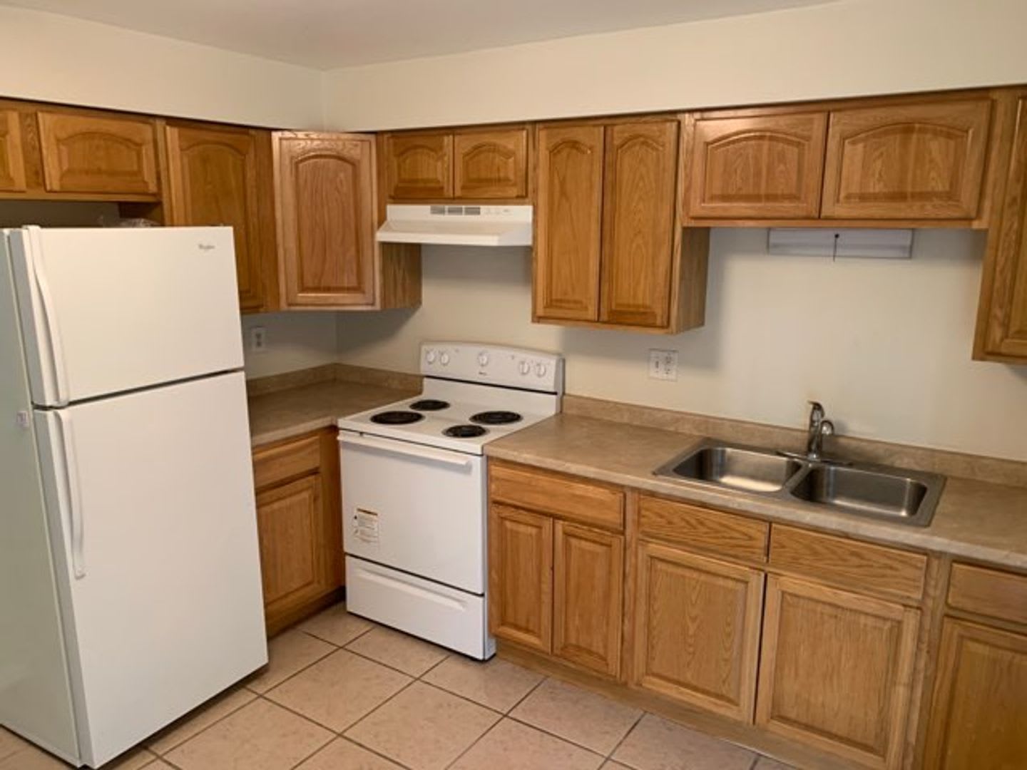 412 Country Lane Dr – photo 4