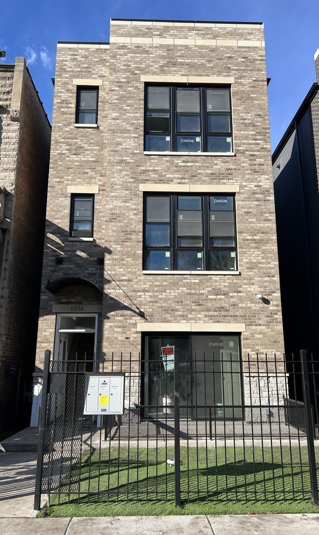 6534 S Maryland Avenue – photo 1