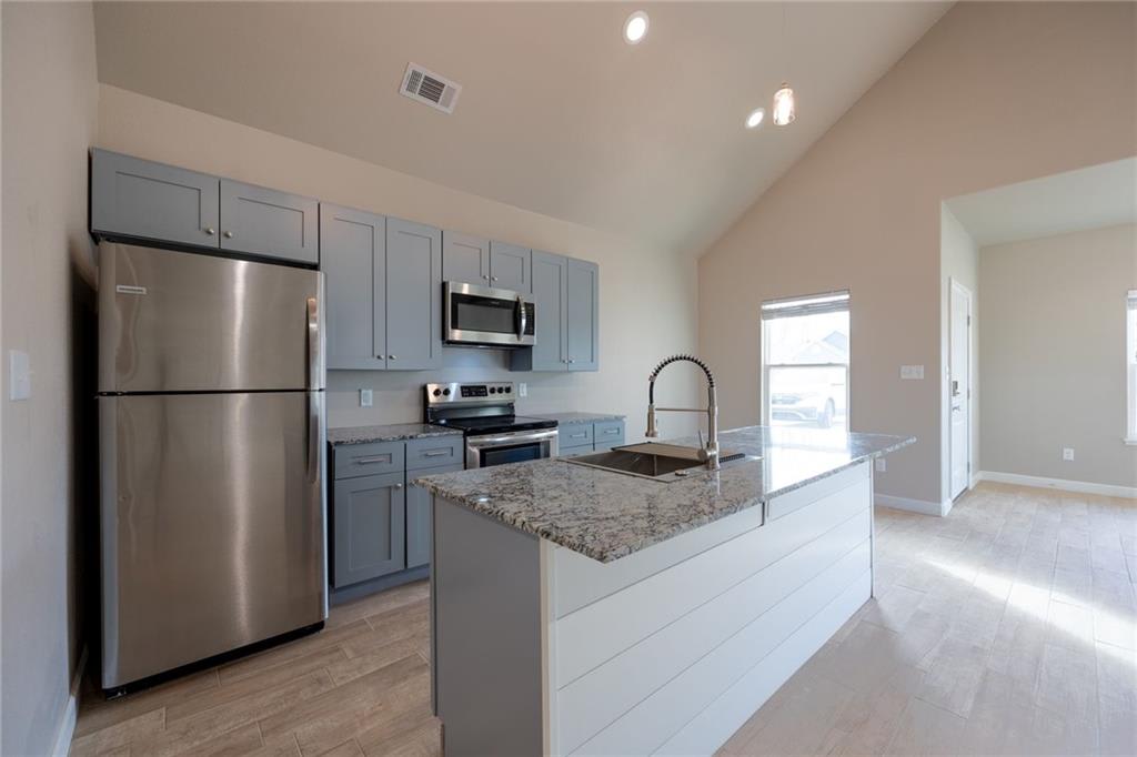 914 Valley Oaks Ln – photo 5