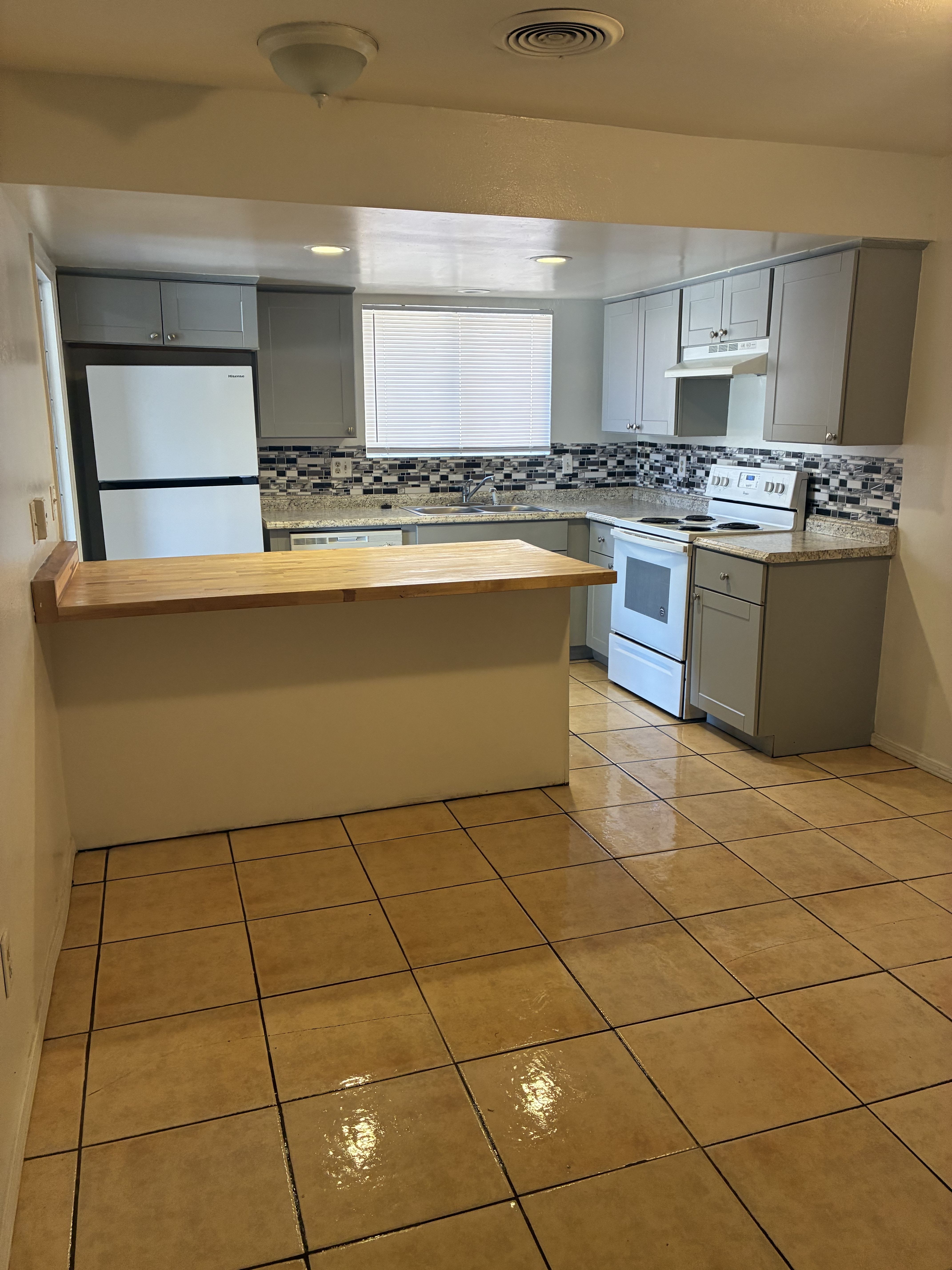 6516 Mohawk Street Unit C – photo 3