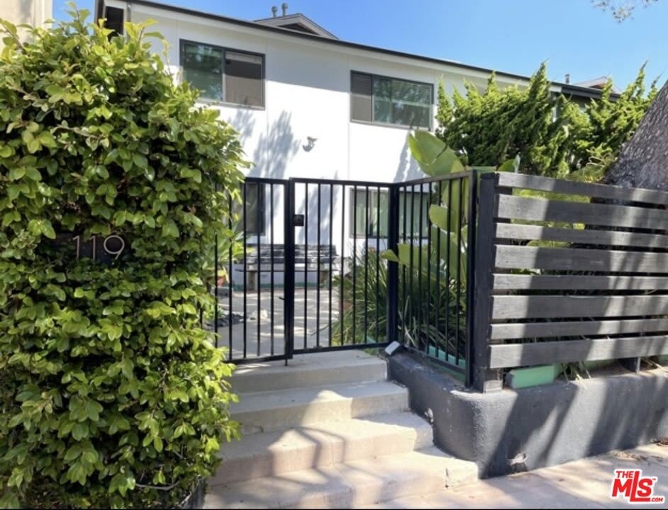 119 Paloma Ave – photo 4