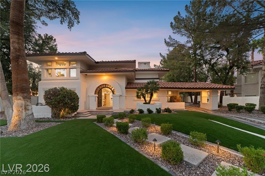 2233 Versailles Court – photo 2
