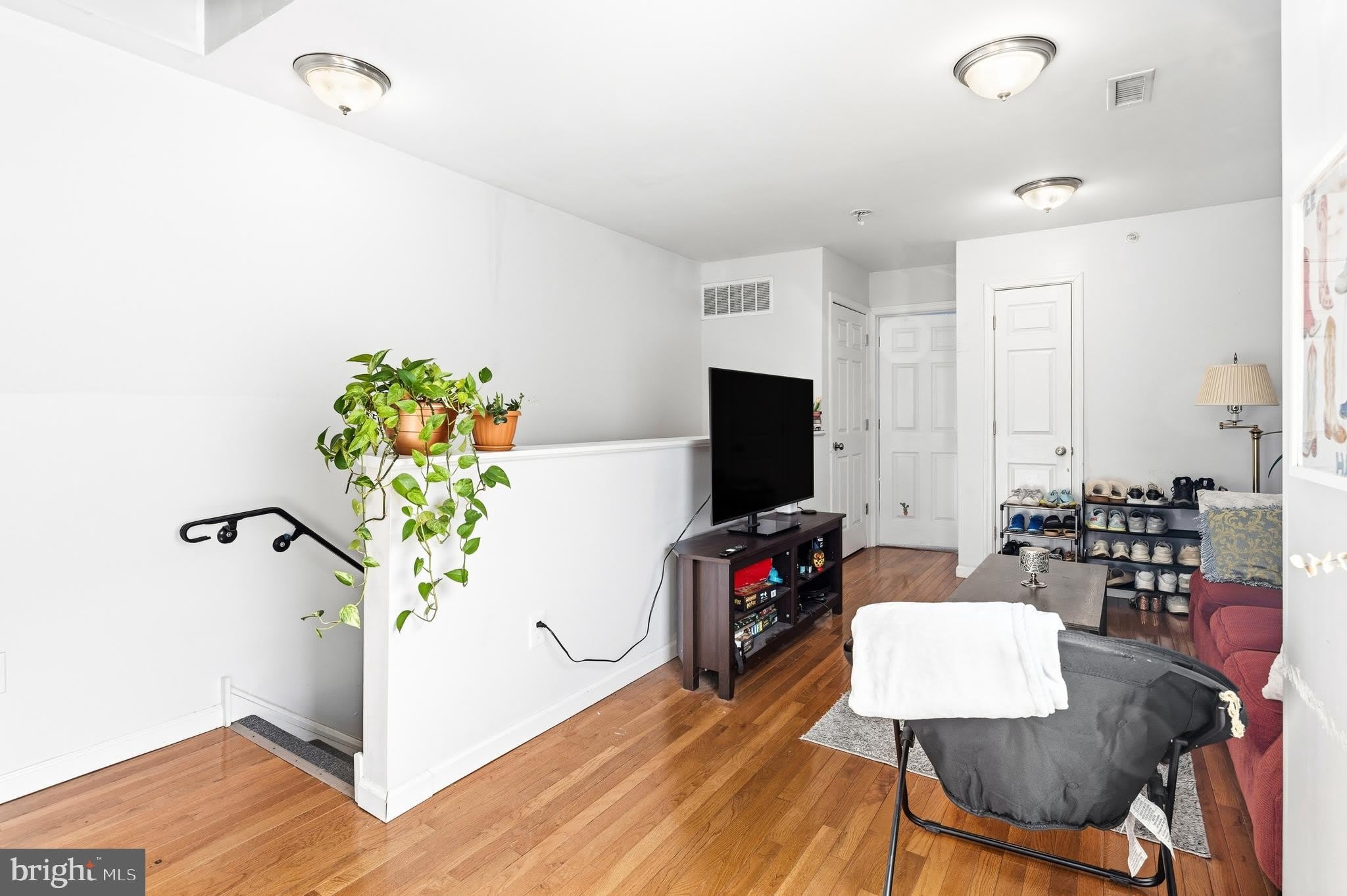 2024 N CARLISLE Street – photo 4