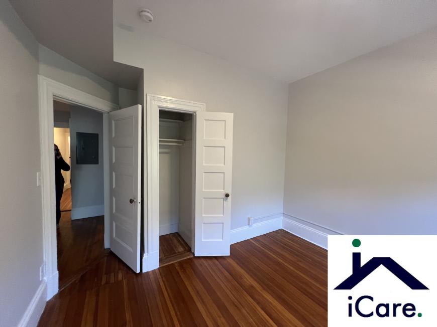 1464 Beacon St. – photo 4