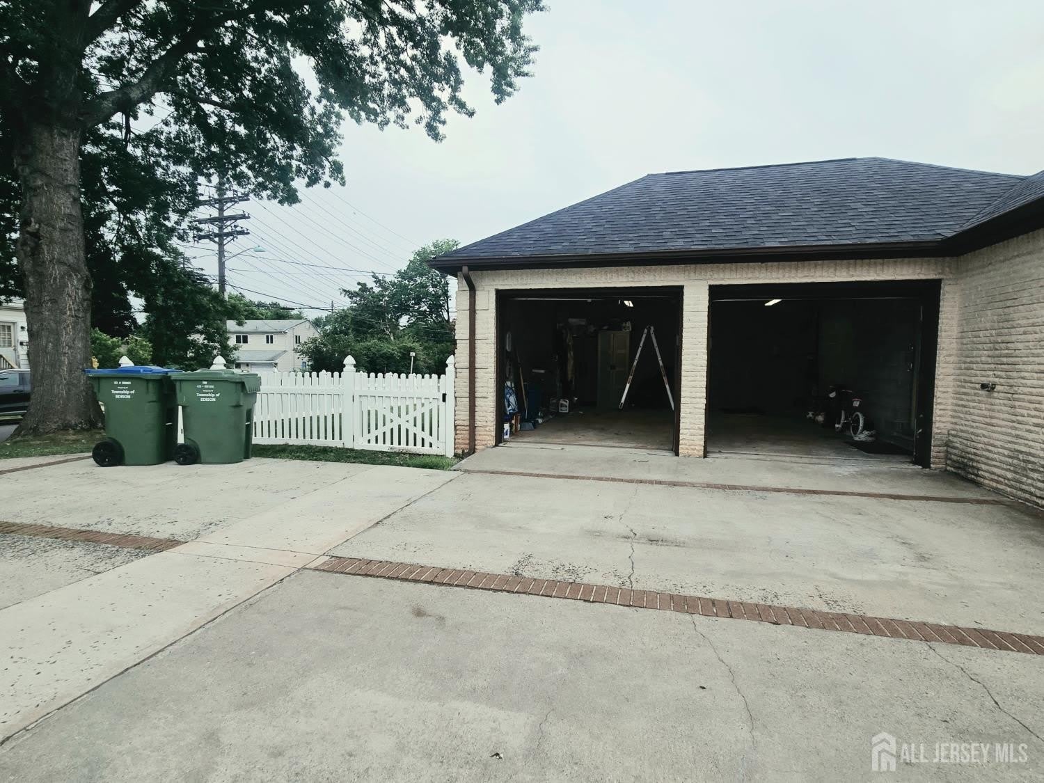 35 Clark Avenue – photo 4
