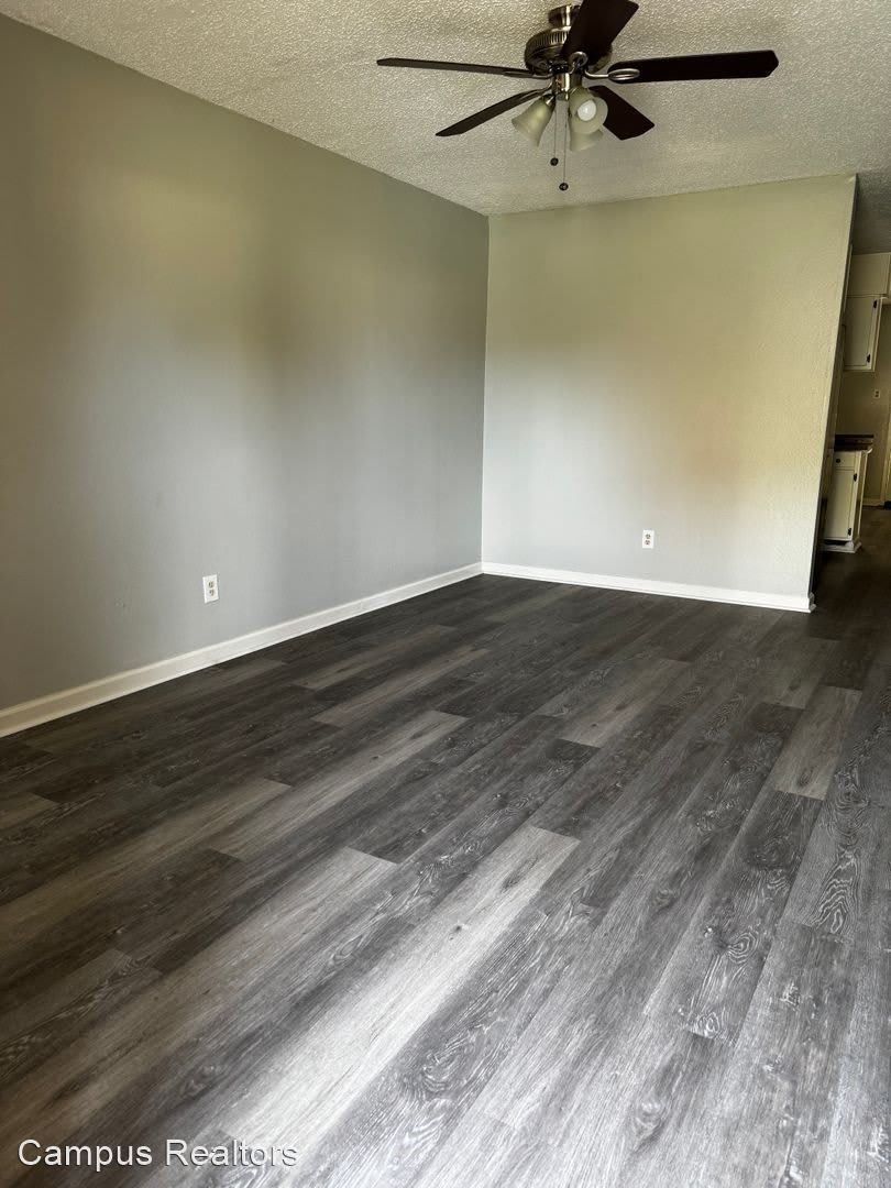 2005 S 8th Street – photo 3