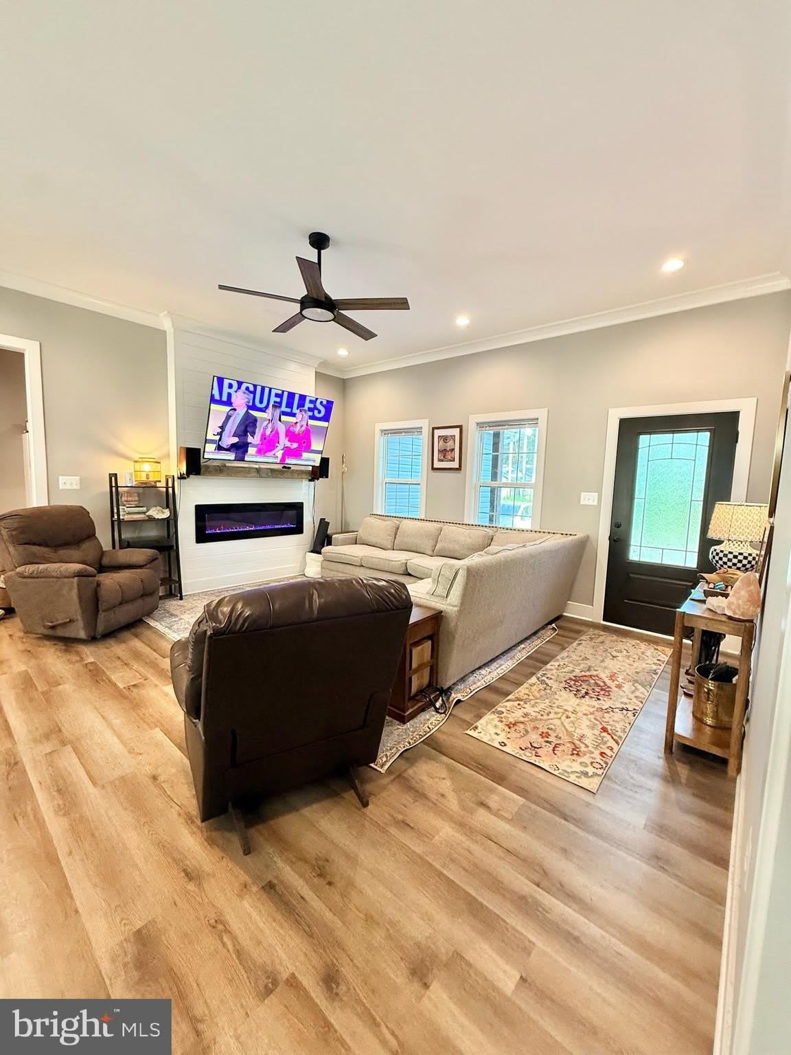369 S Glebe – photo 3