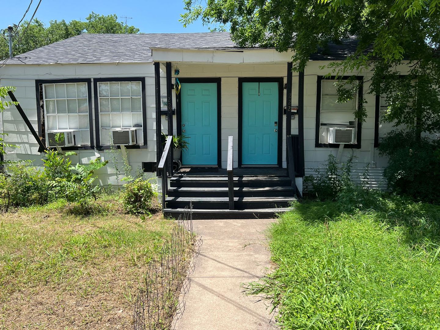 For Rent: Charming 2 Bed / 1 Bath Duplex with Backyard – photo 4