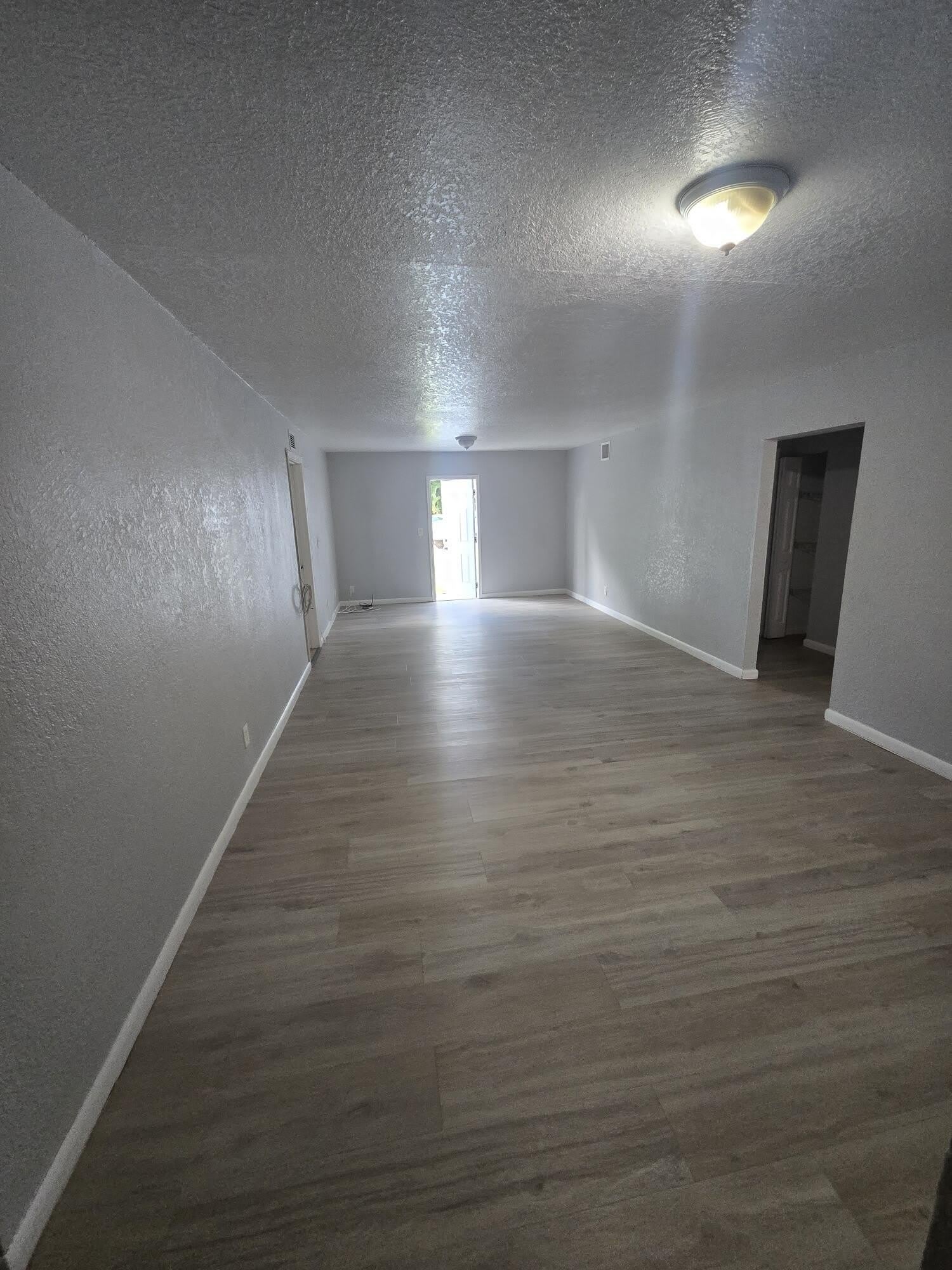 1220 Kent Street – photo 4