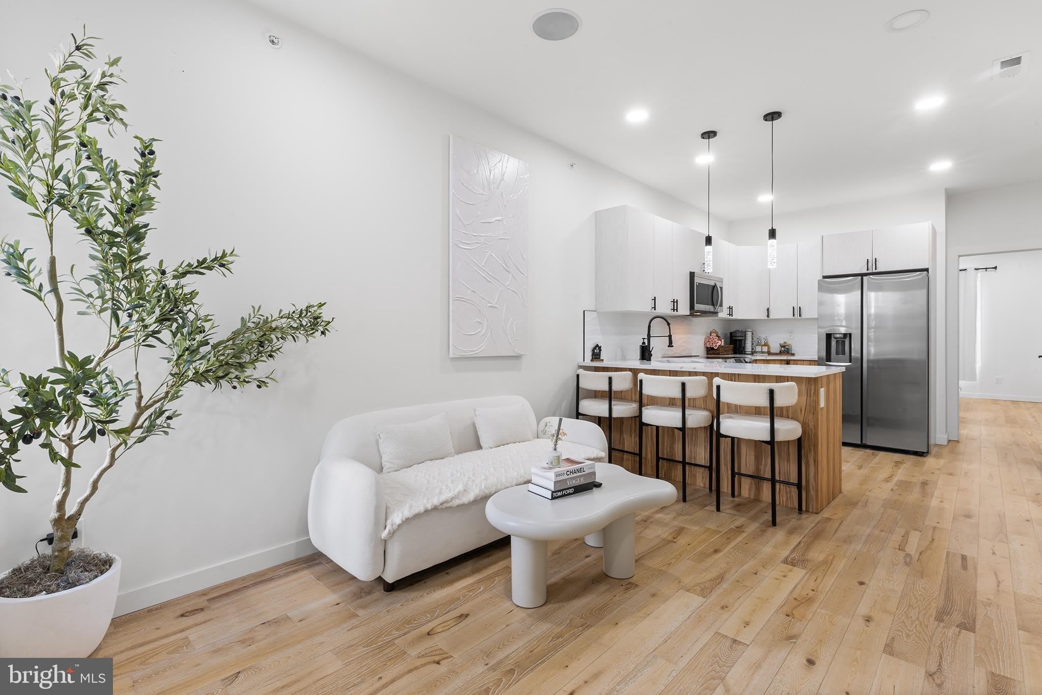 647 N 41St Street – photo 3