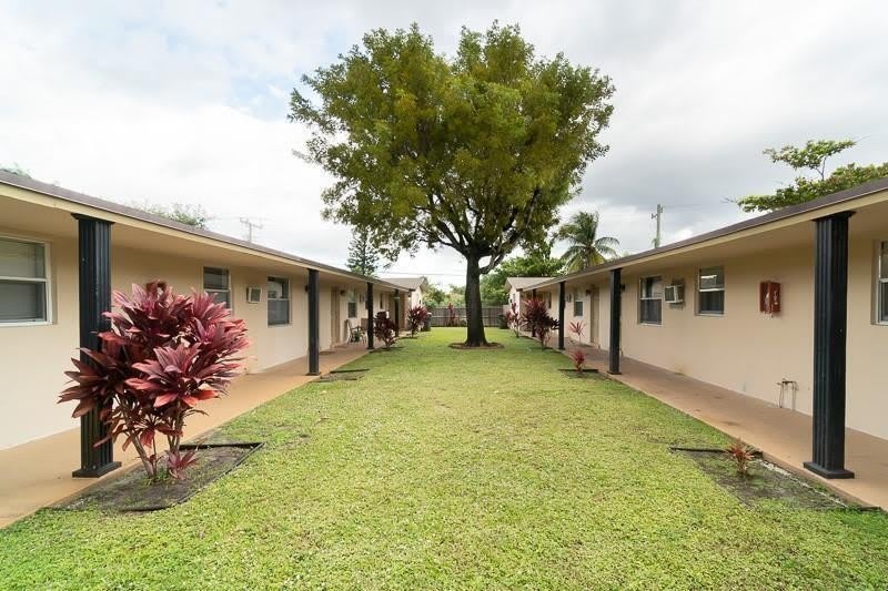 181 NW 42nd Street – photo 2