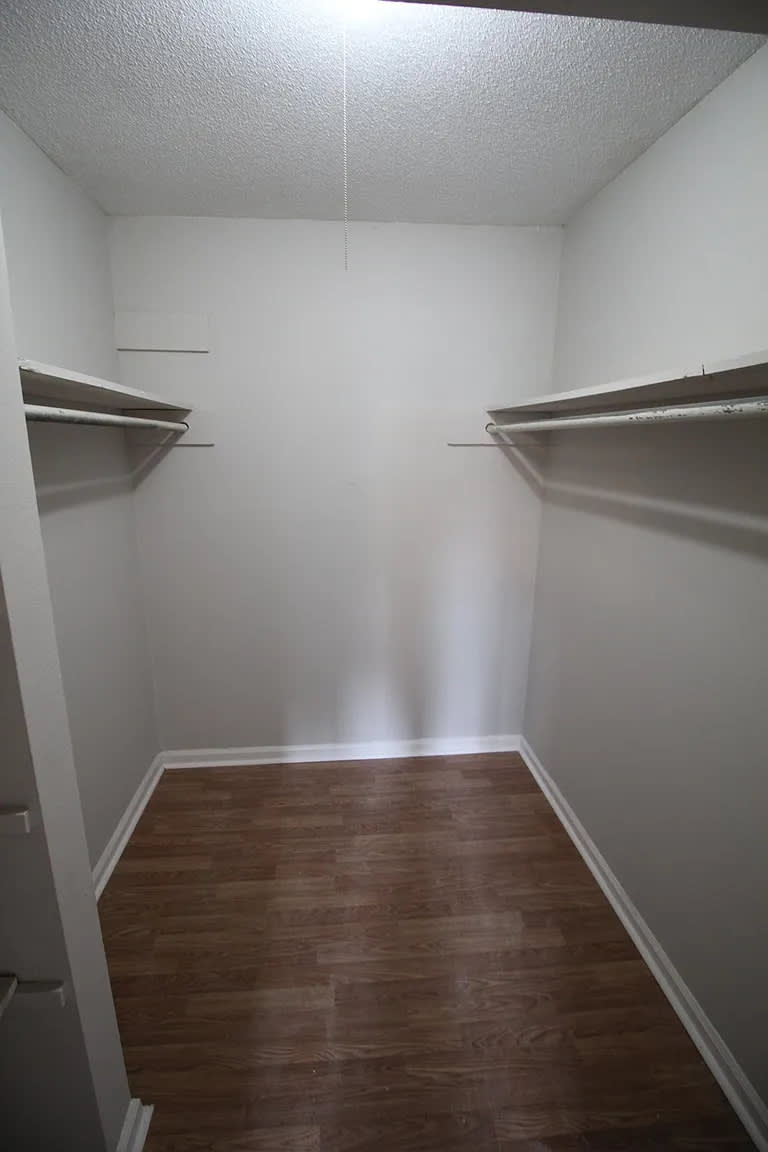 107 Thornwell Ct Apt B – photo 5