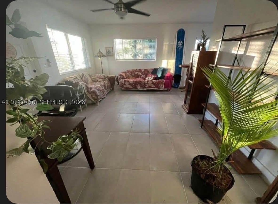 227 Sw 22Nd Ave – photo 2