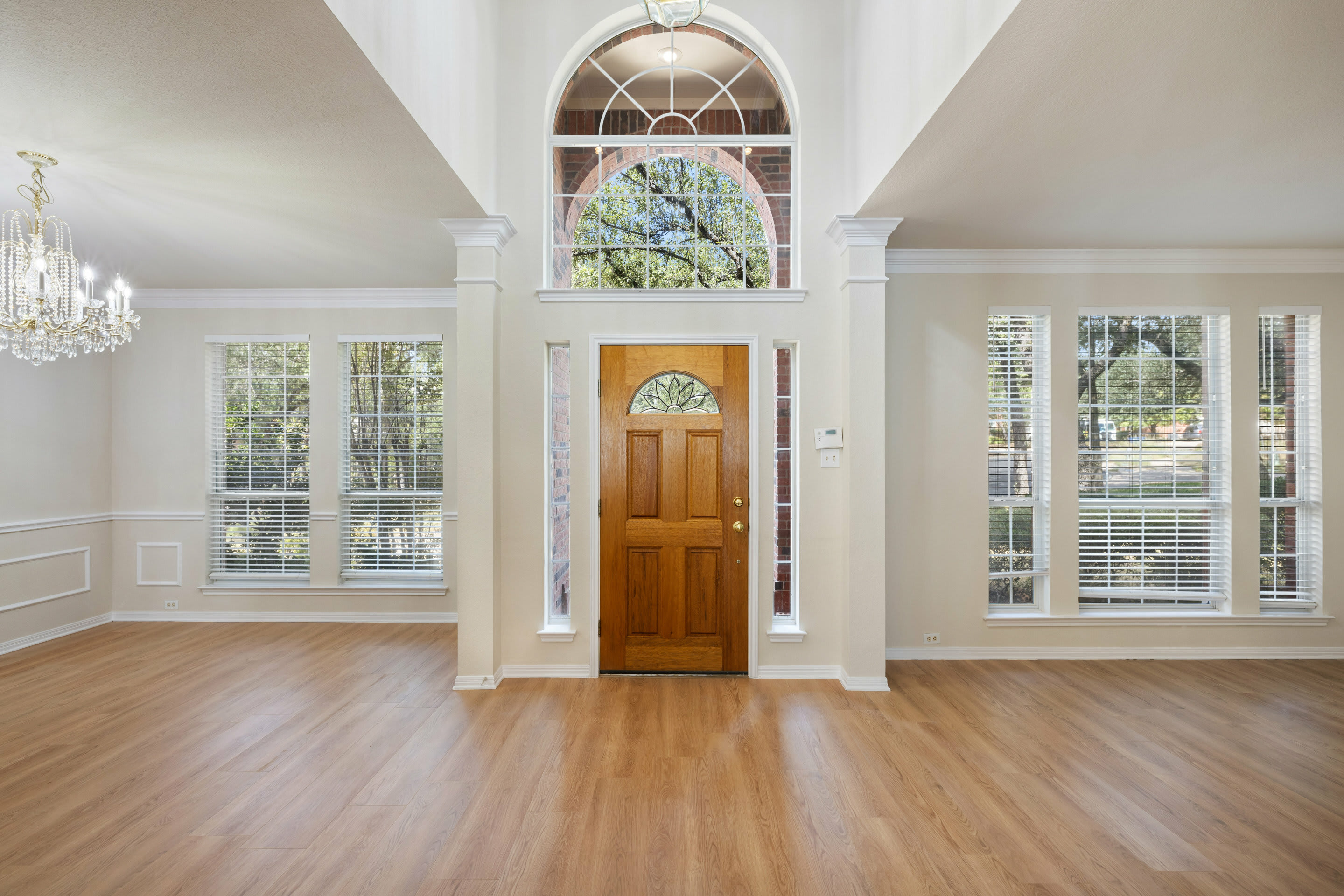 11505 Leon Grande Cove – photo 5