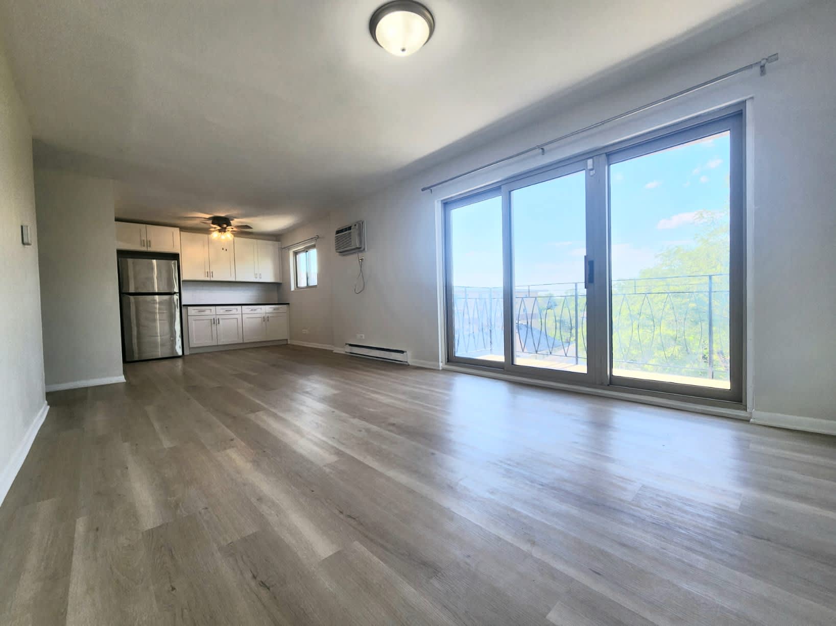 7432 Washington St – photo 1
