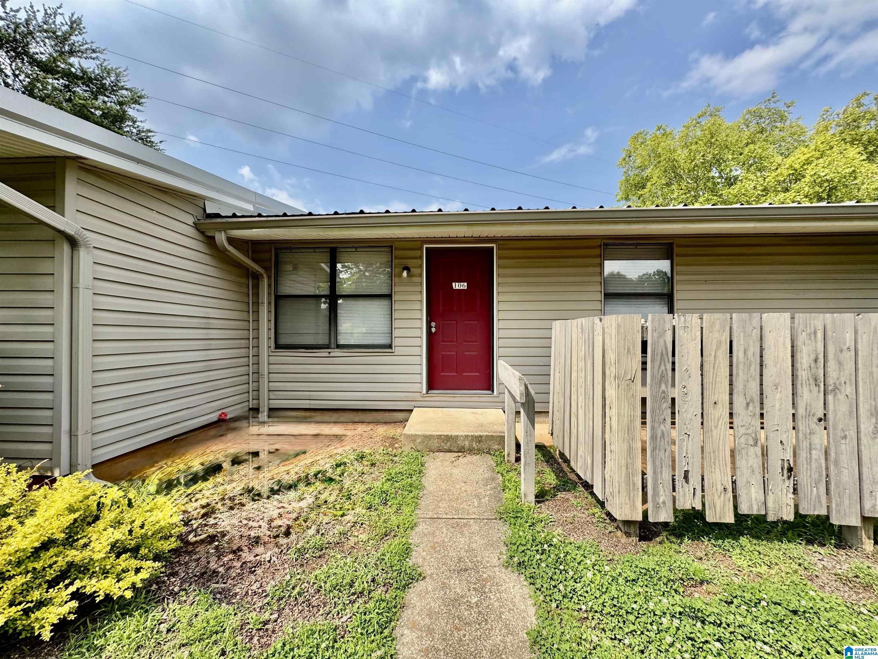 1700 Greenbrier Dear Road – photo 4