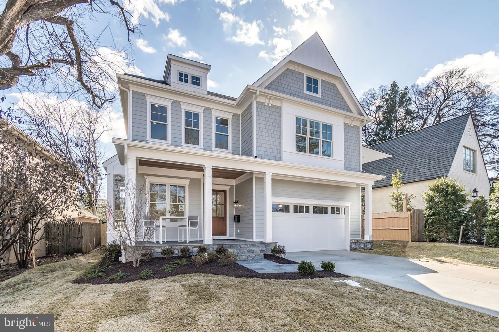 7819 EXETER Road – photo 1