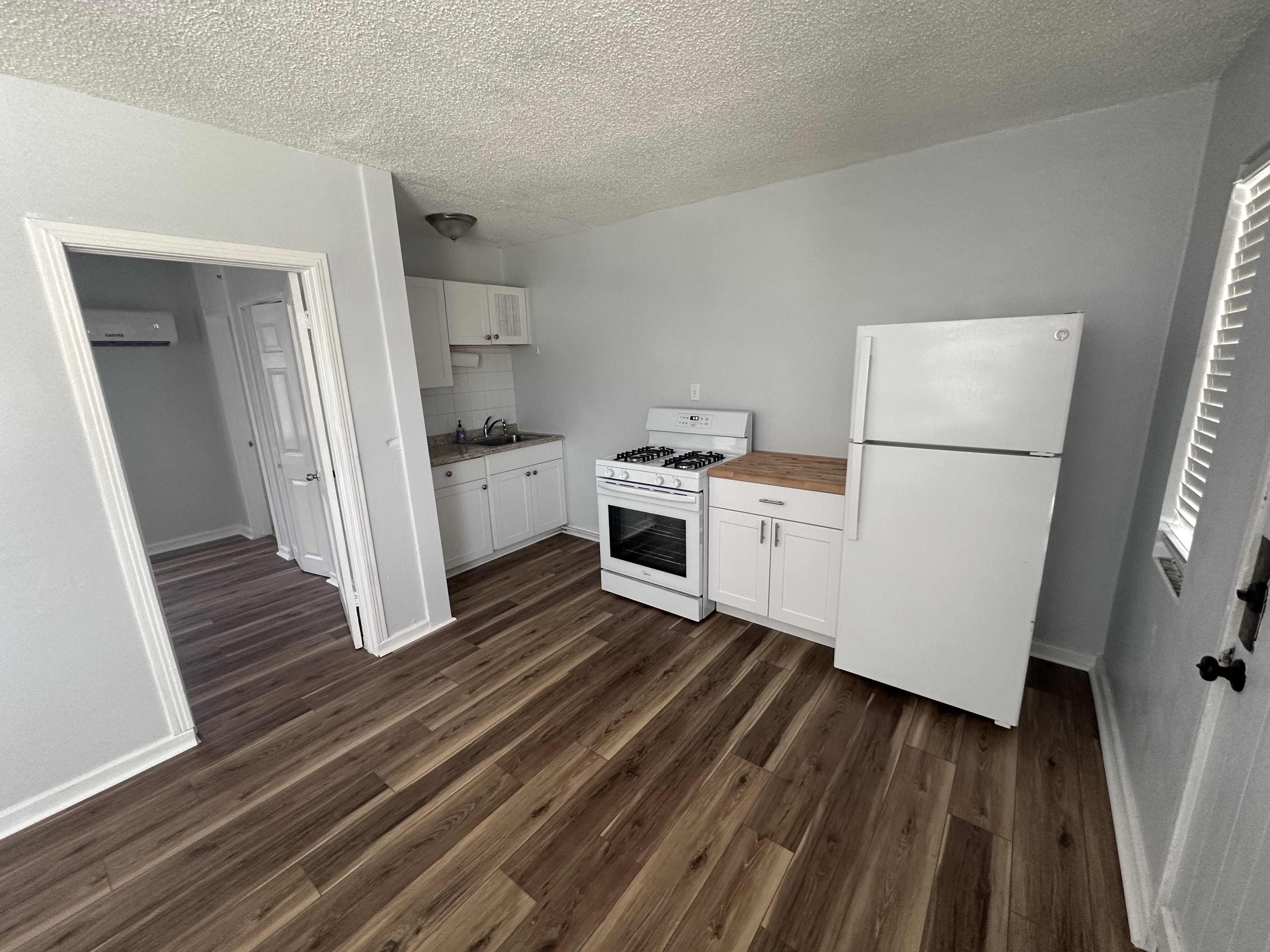 221 Condict Drive – photo 2