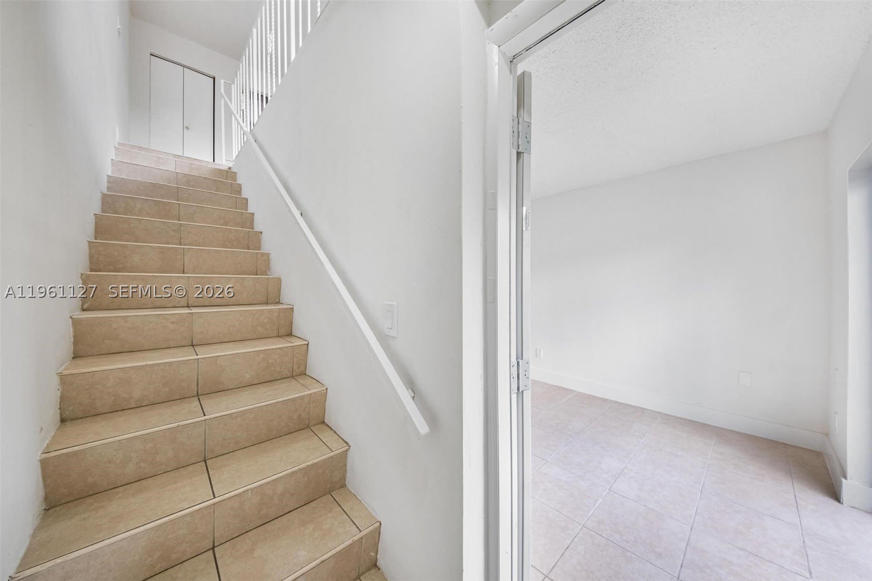 1283 W 42nd St – photo 2