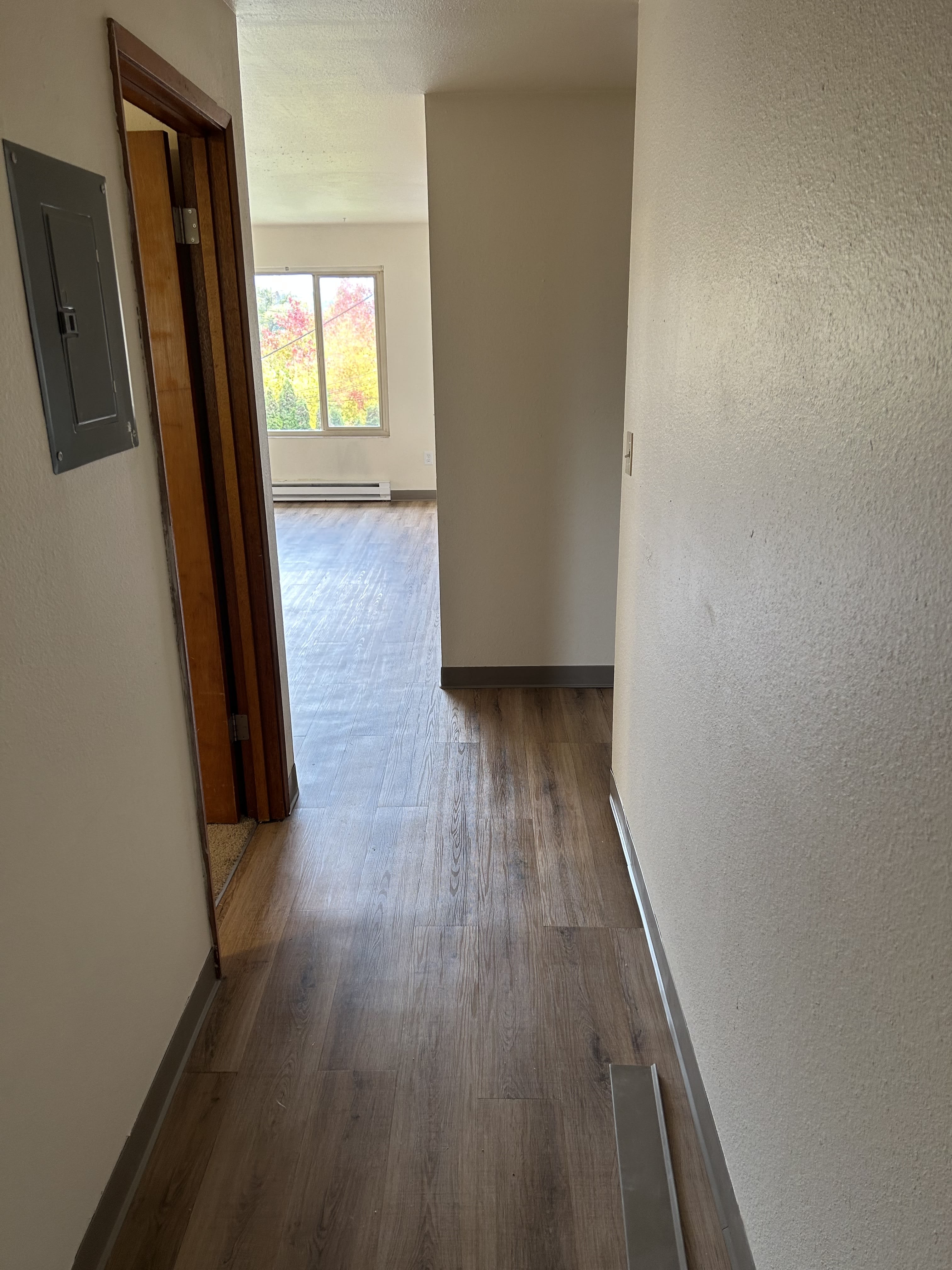 4073 Gilman Avenue West – photo 2