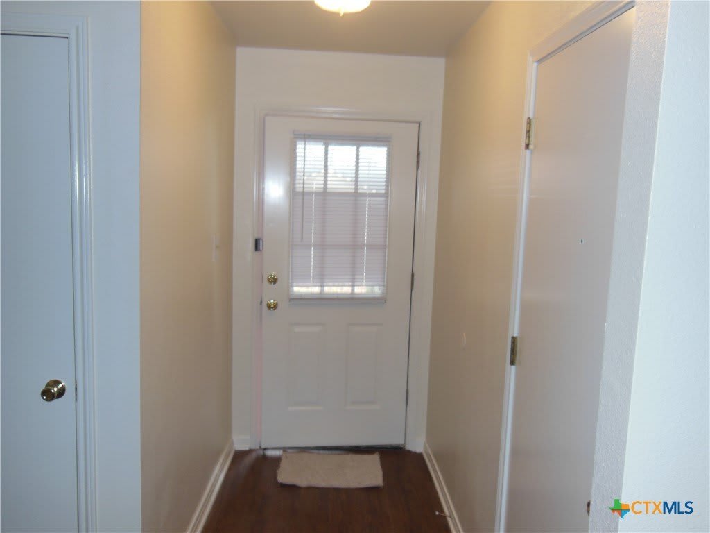 604 Frostwood Drive – photo 2