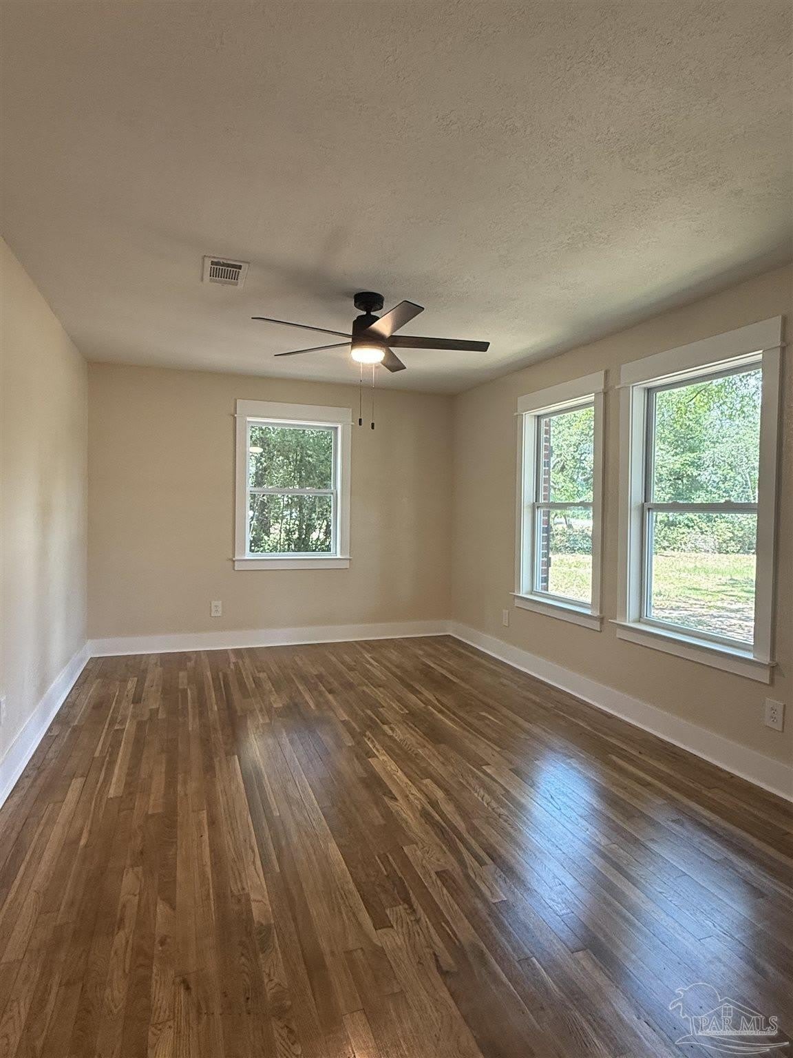 5837 Berryhilll Rd – photo 4