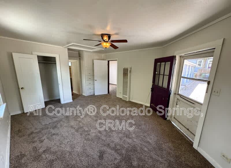 215 E Dale Street – photo 5