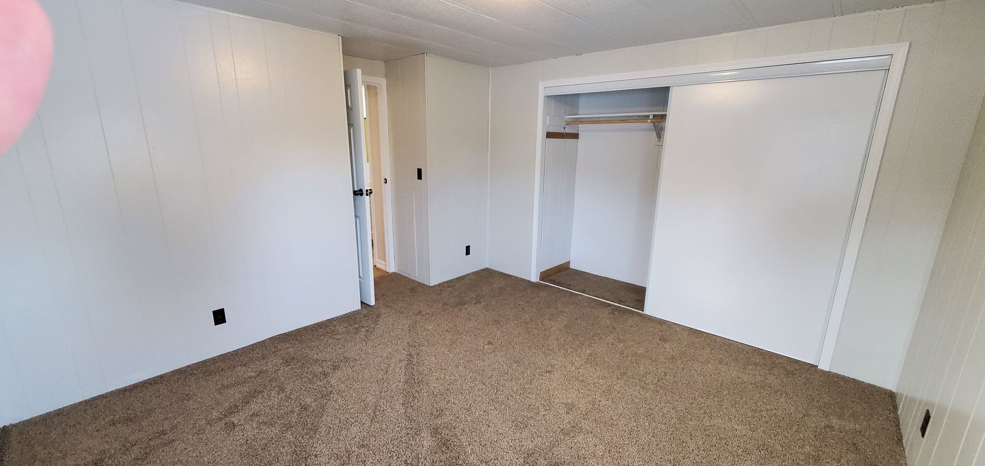 Newly Renovated Home Now Available to Lease! – photo 3
