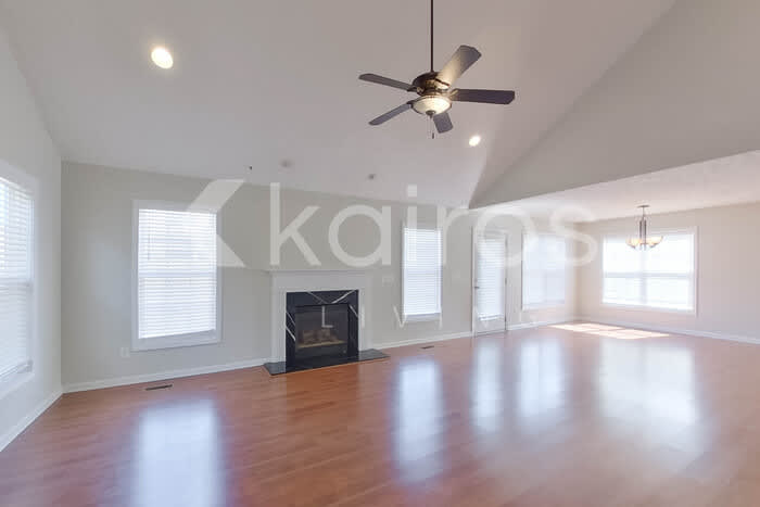 135 Hillandale Road – photo 4