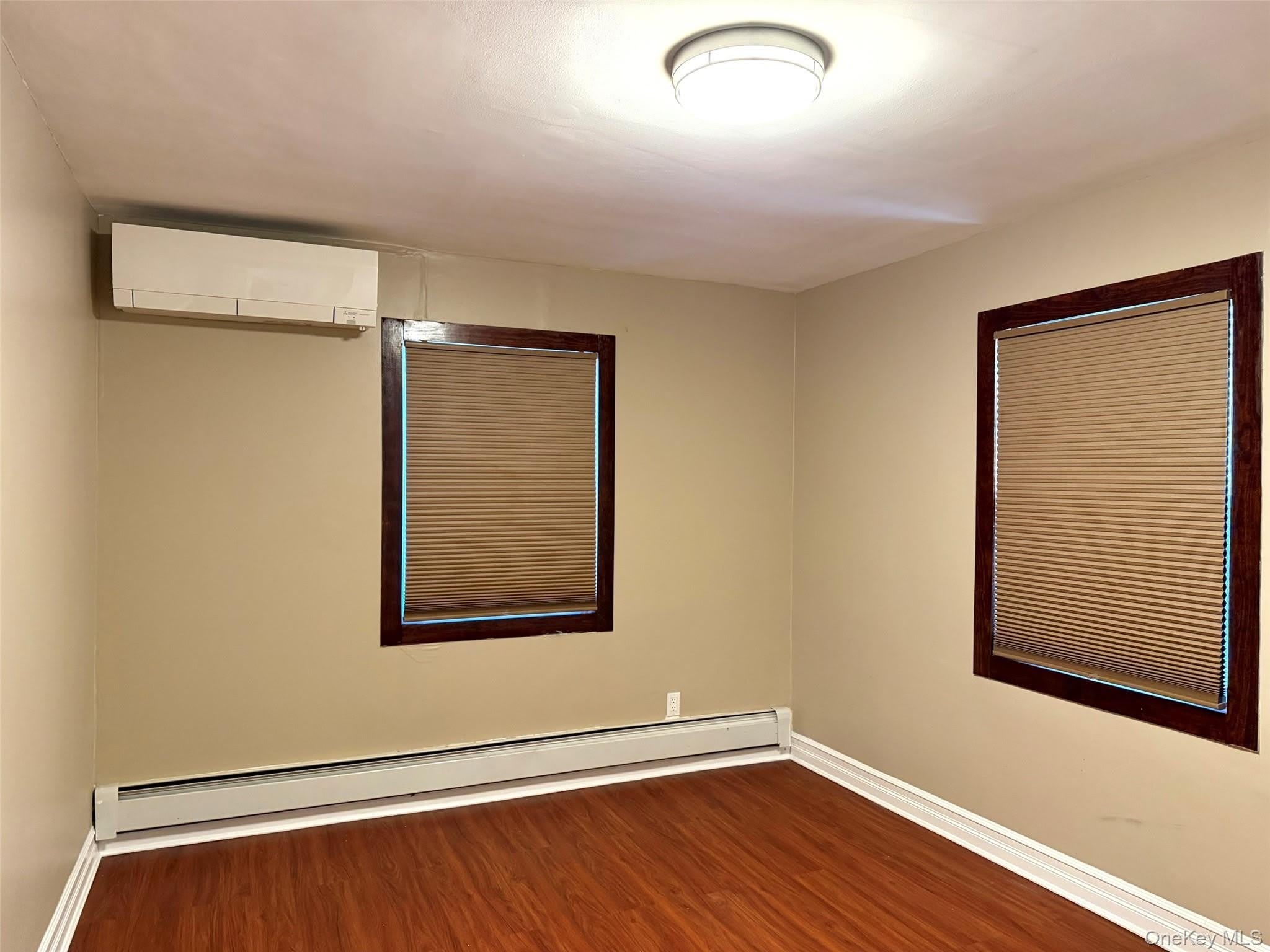 42-47 194TH Street – photo 3