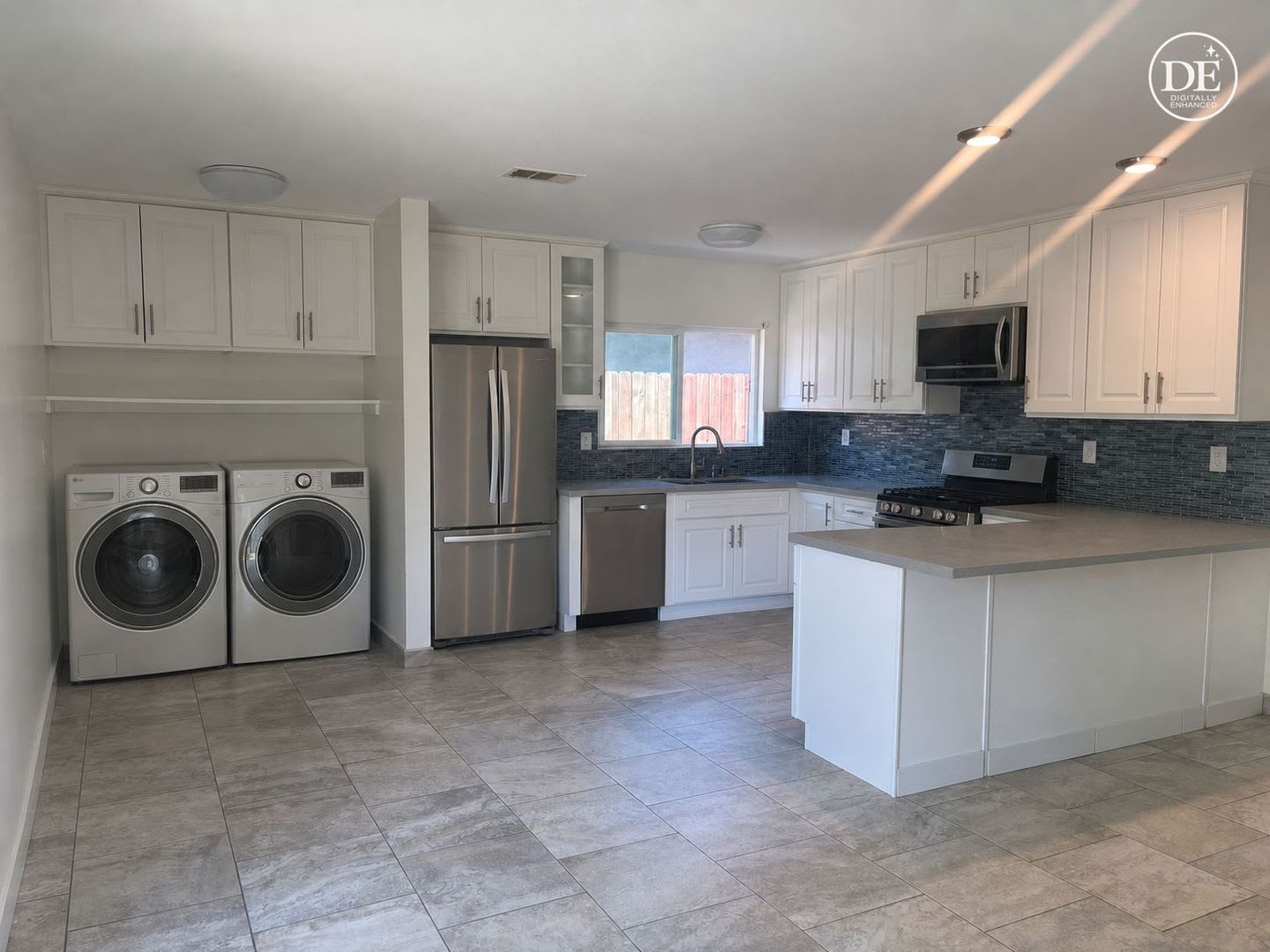 Newly Remodeled 4-BedroomHome in Northridge — Move-In Ready September 1 – photo 5