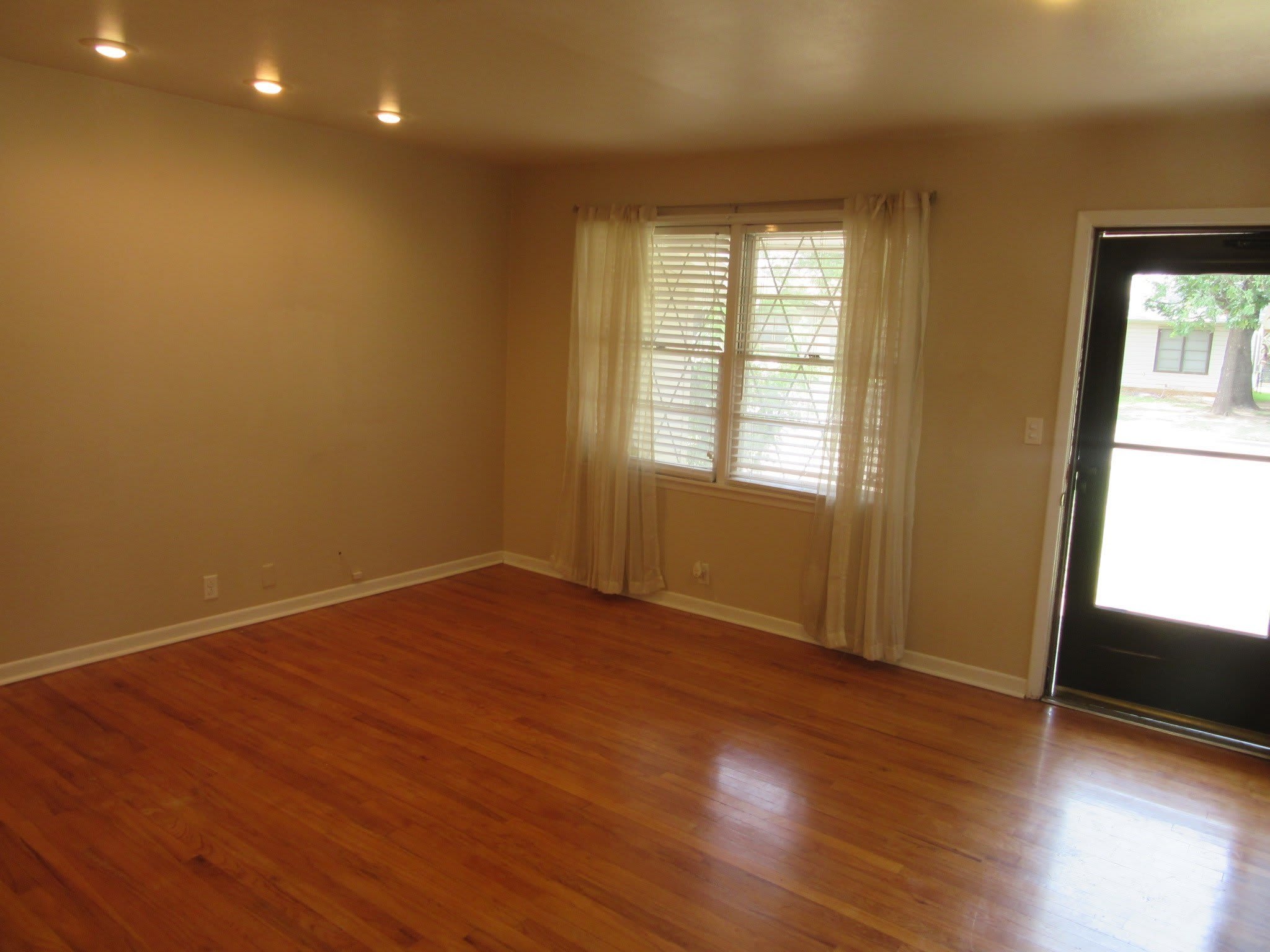 2509 S 25th Street – photo 3