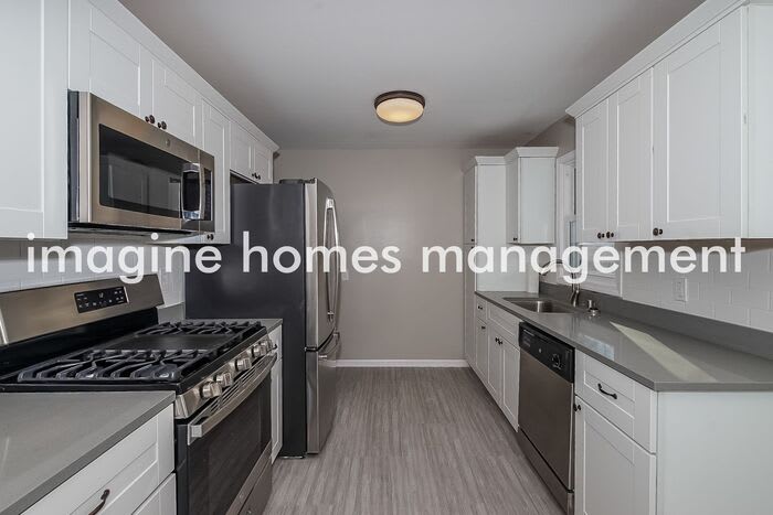 3136 Louisiana Avenue South – photo 5
