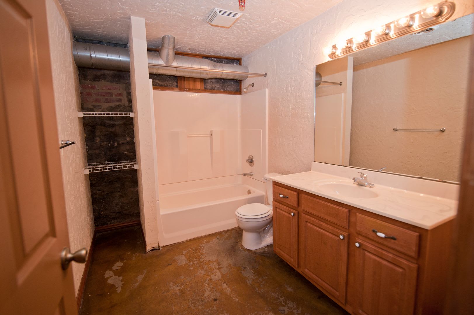 4499 W Nicholas St – photo 5