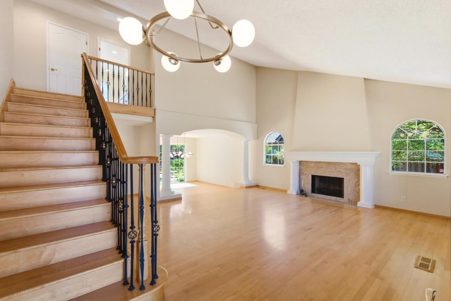 7175 Cahen DR – photo 5