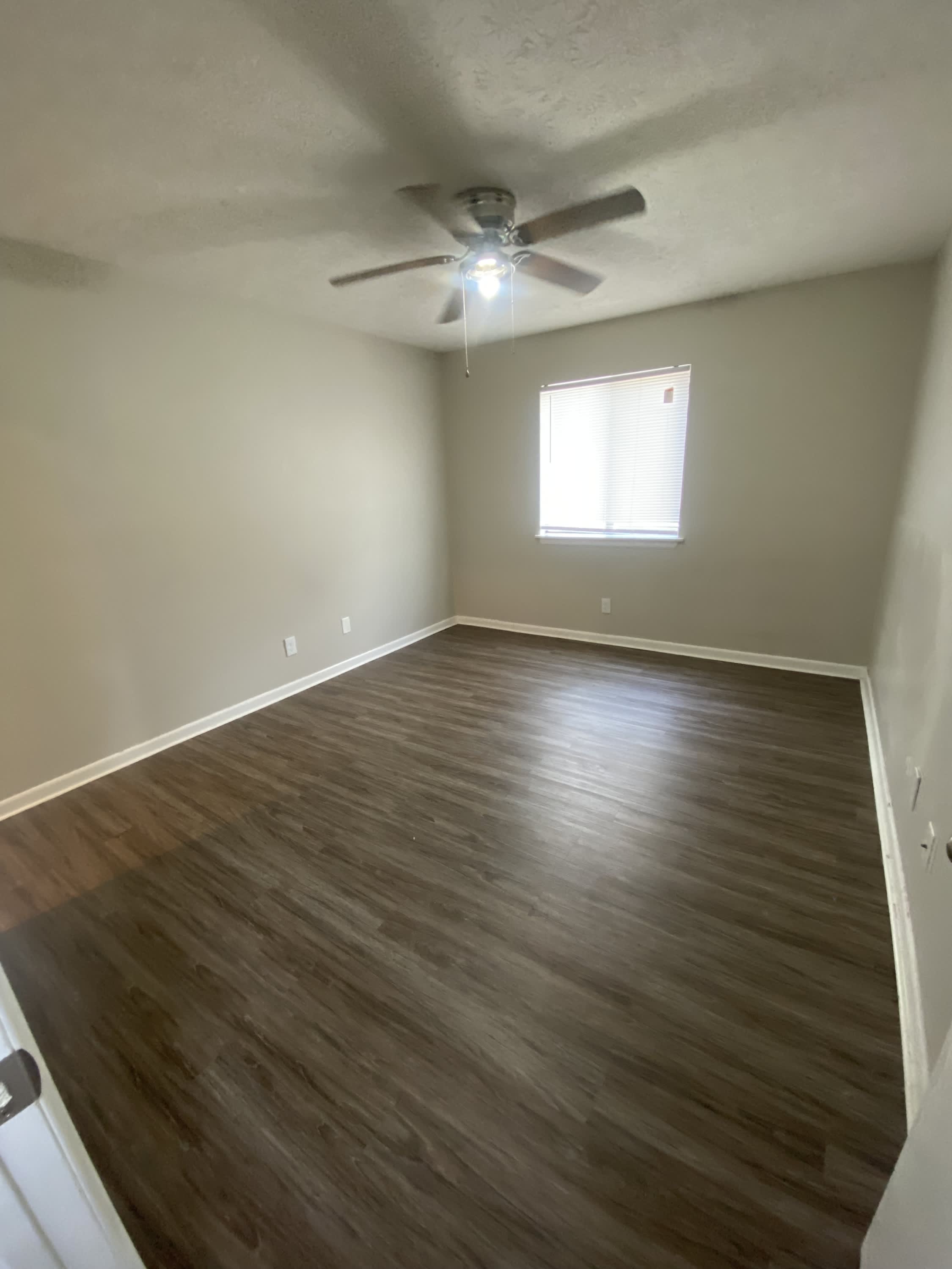 843 Applewood Lane 1 – photo 4