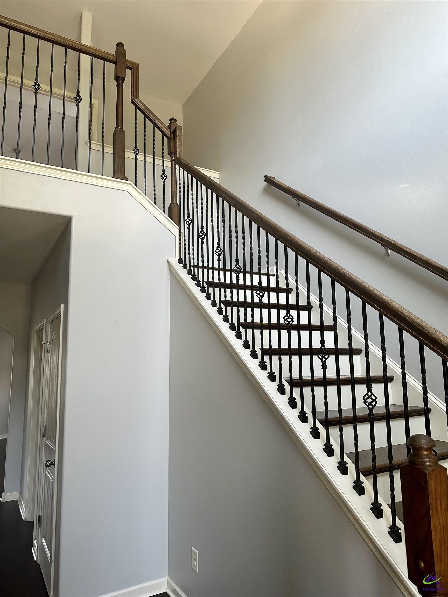 121 Hawks Tail Dr. – photo 4