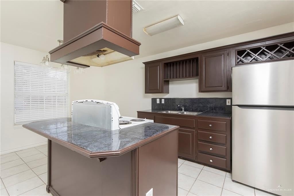 2104 Kimberly Lane – photo 3